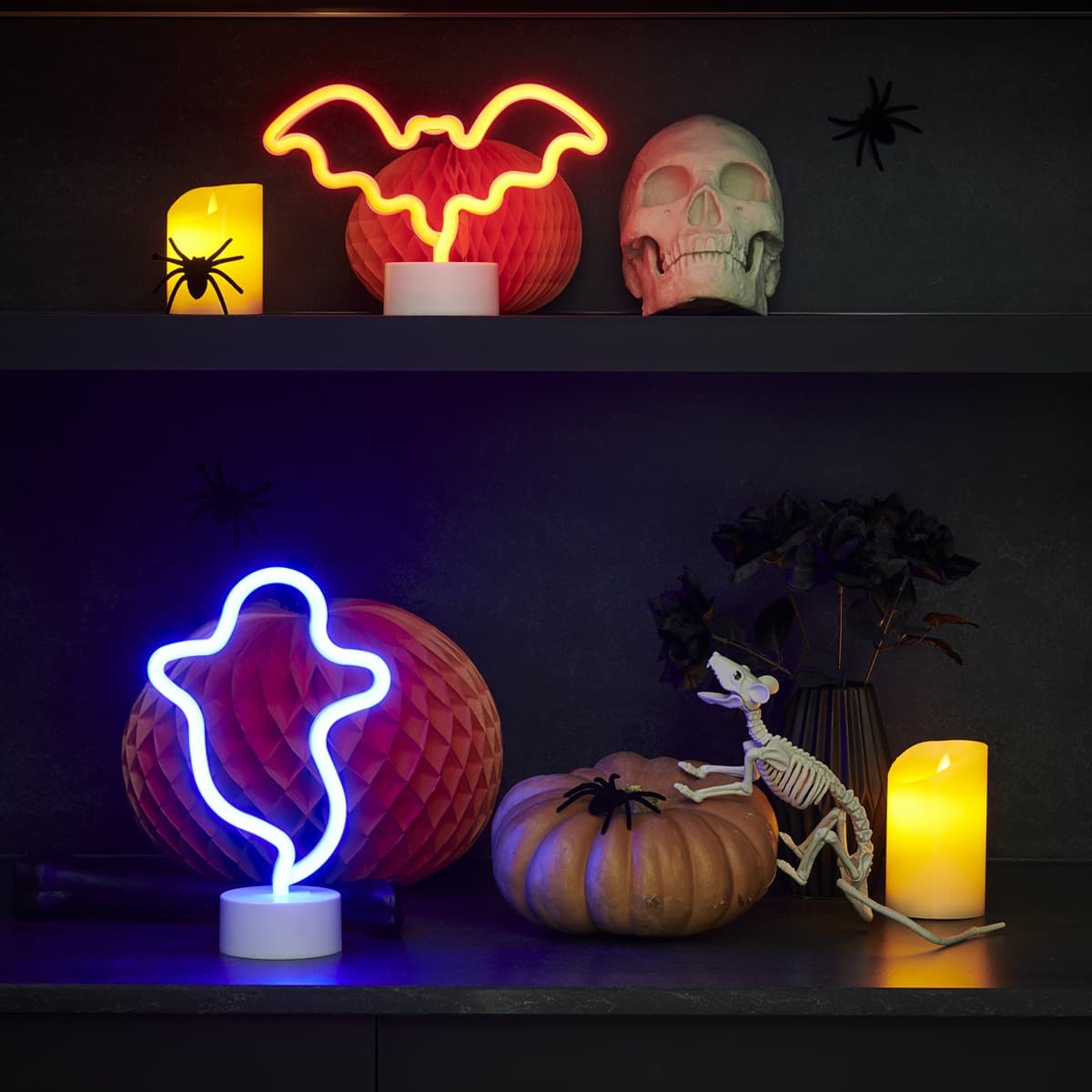 Neon Bat Lamp in Red-img-4