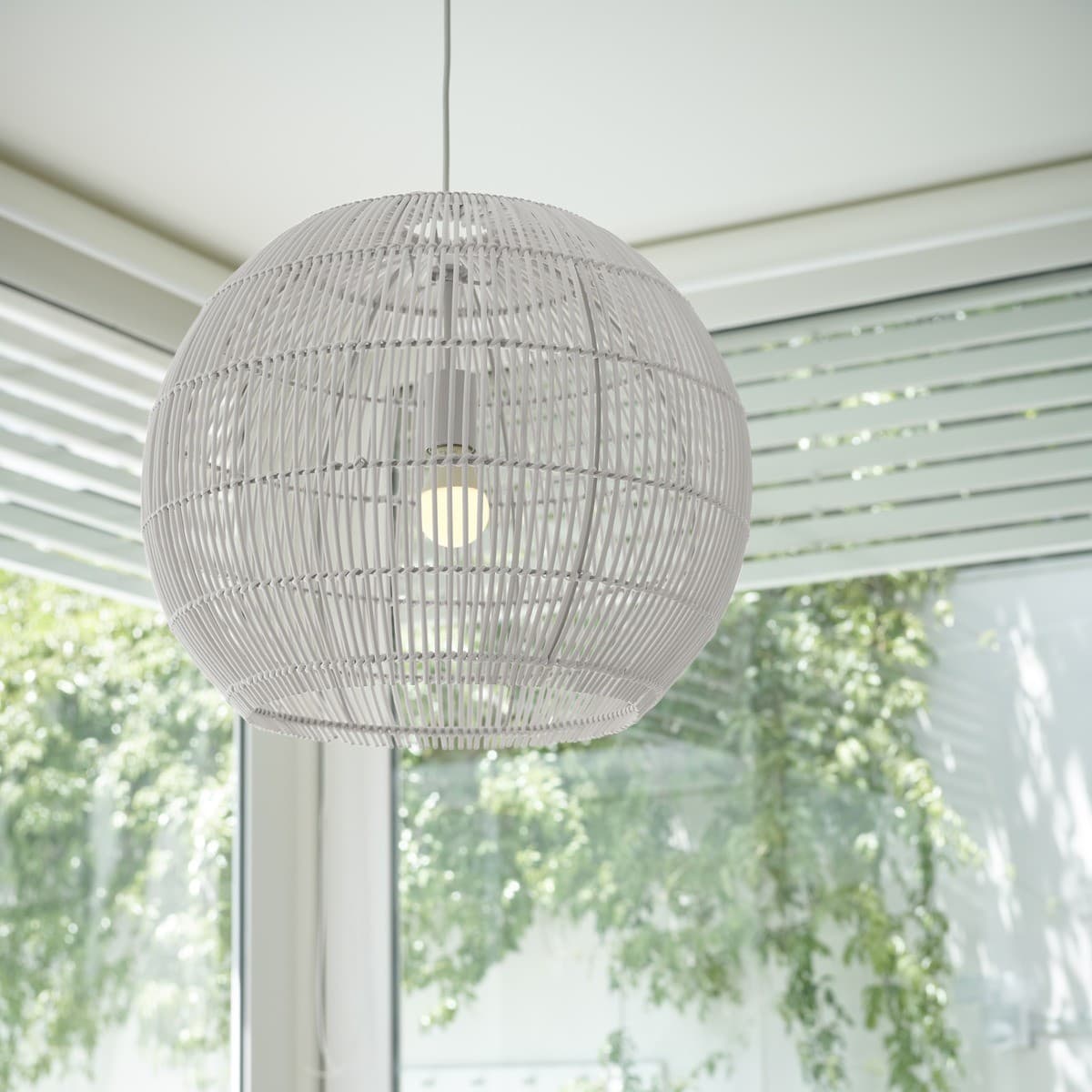 Herman 1 Light 400mm Round Pendant in White-img-3