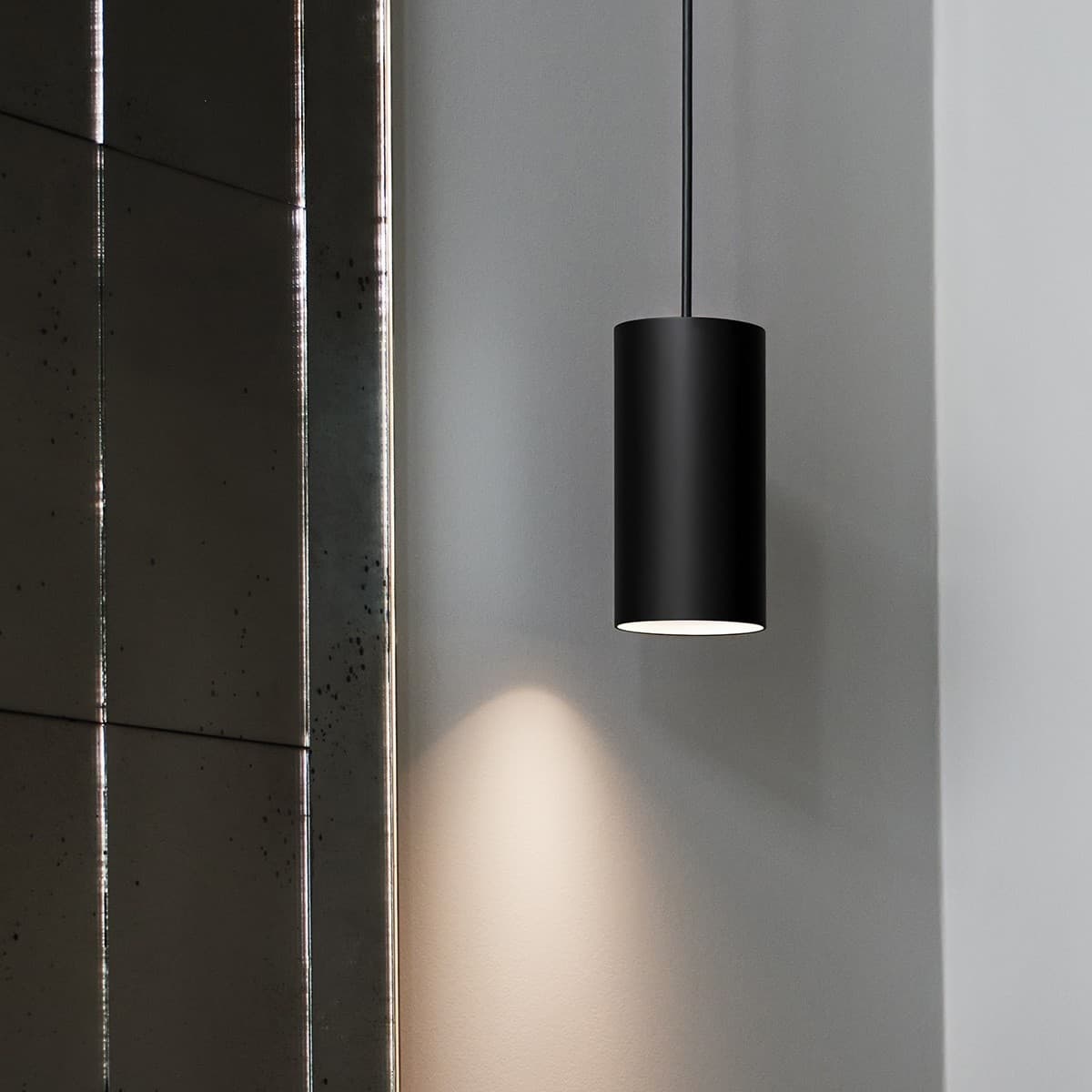 Masson Mila Pendant in Black