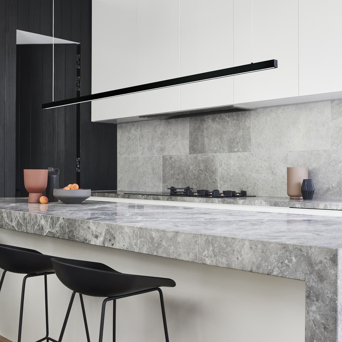 Strix III 1.8m LED Pendant with Extended Suspension in Black-img-4