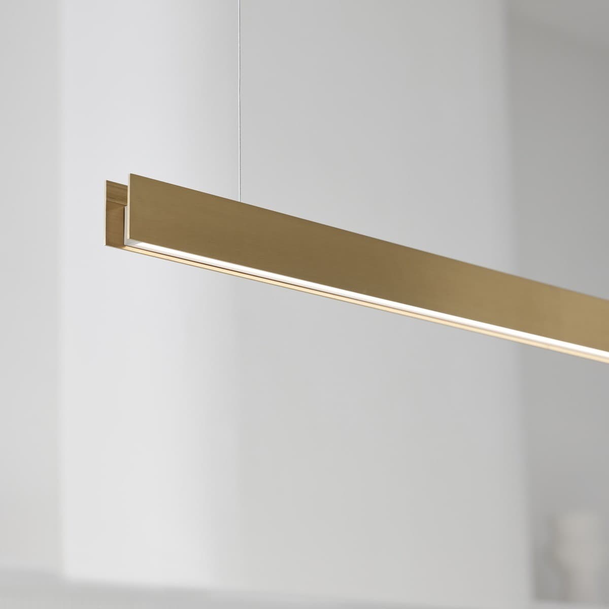 Strix III 1.8m Plate Shade Only in Aged Brass-img-3