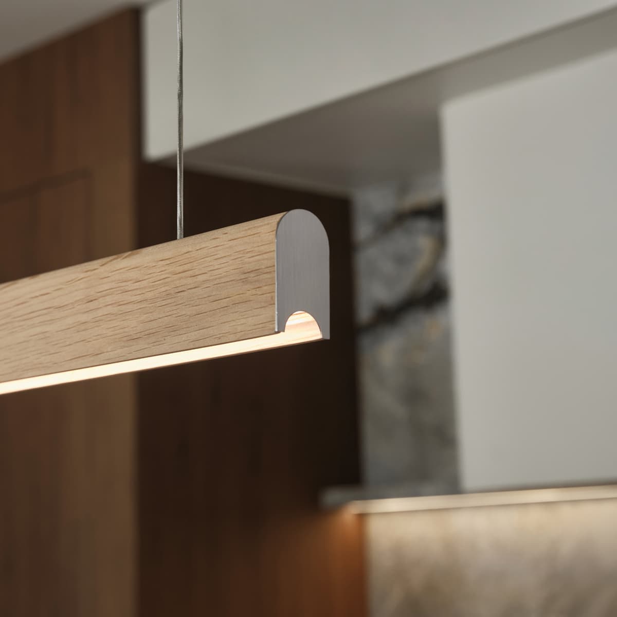 Strix III 1.8m Timber Shade Only in Oak-img-6