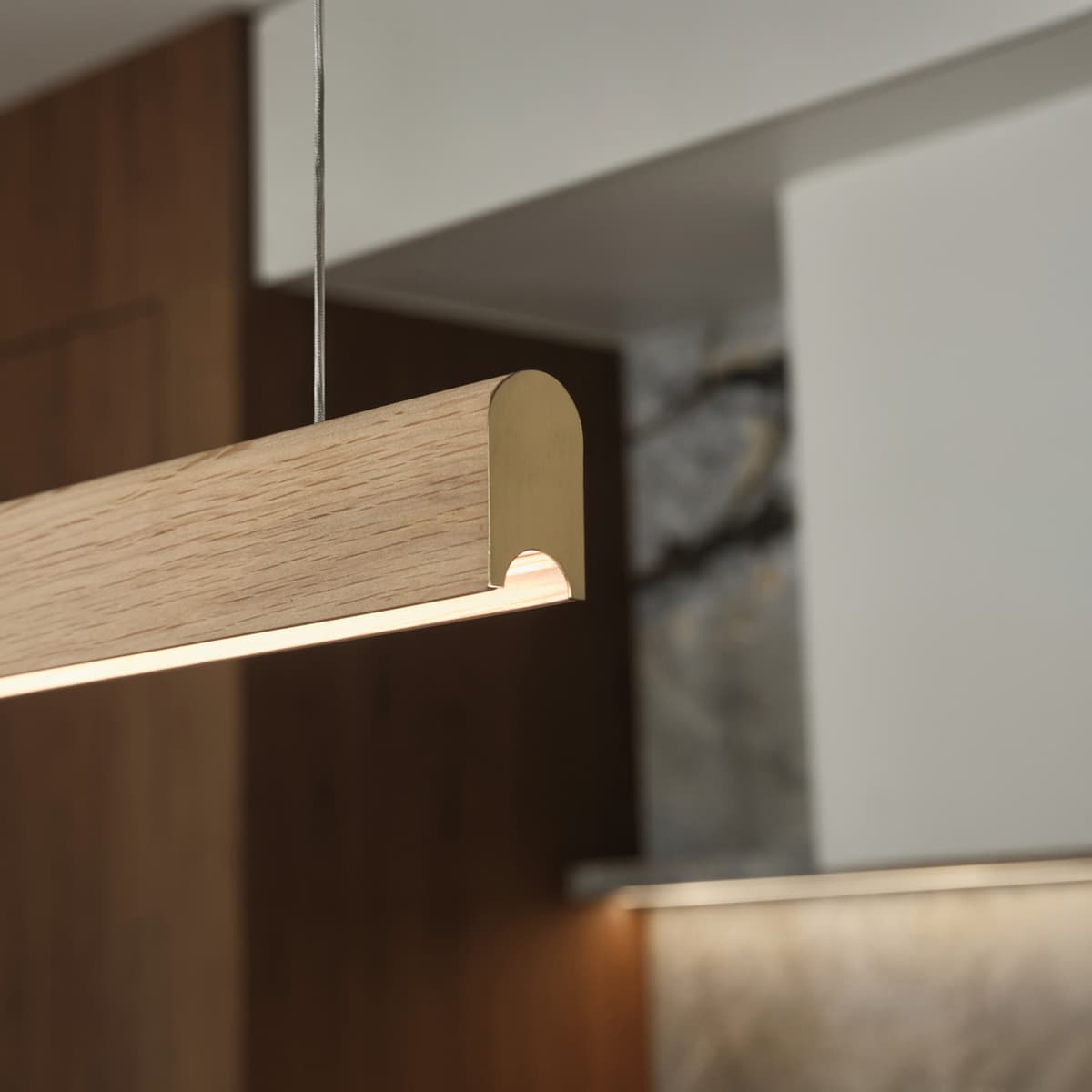 Strix III 1.8m Timber Shade Only in Oak-img-7