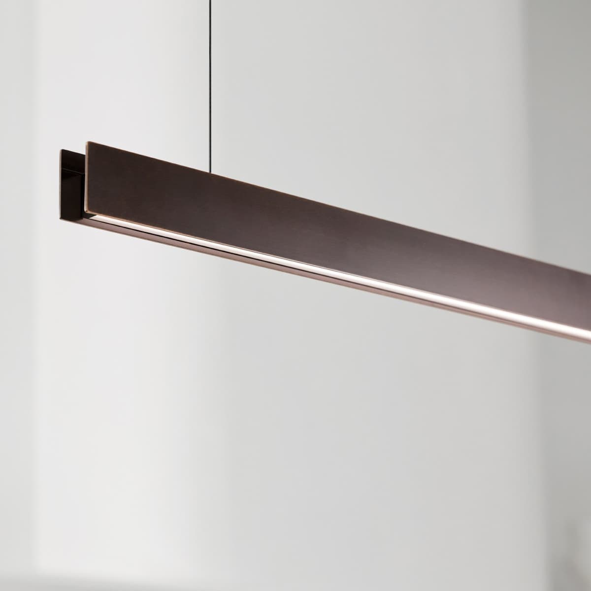 Strix III 2.2m Plate Shade Only in Bronze-img-2