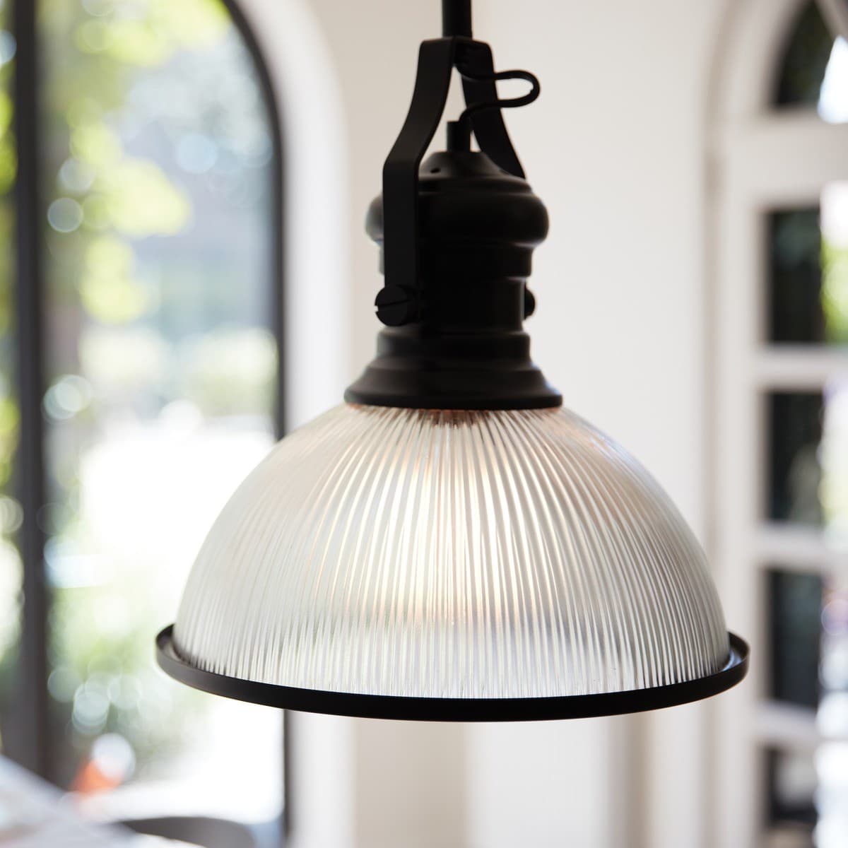 Alfred 1 Light Pendant in Black with Ribbed Clear Glass-img-3