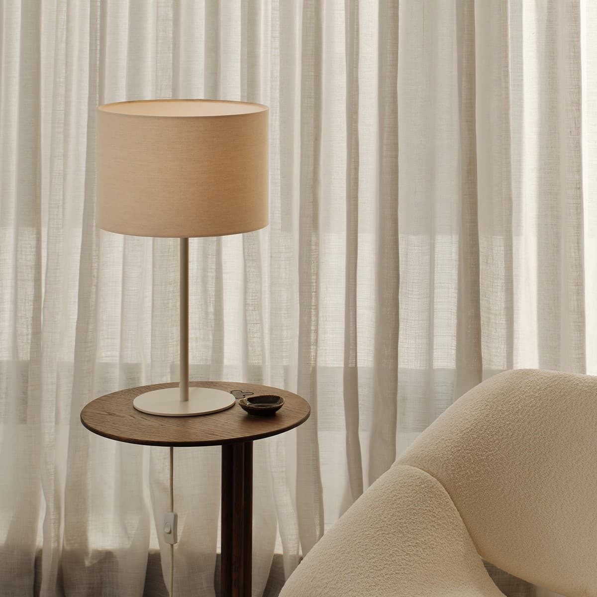 Darly 300mm Batten Fix Shade in Natural-img-3