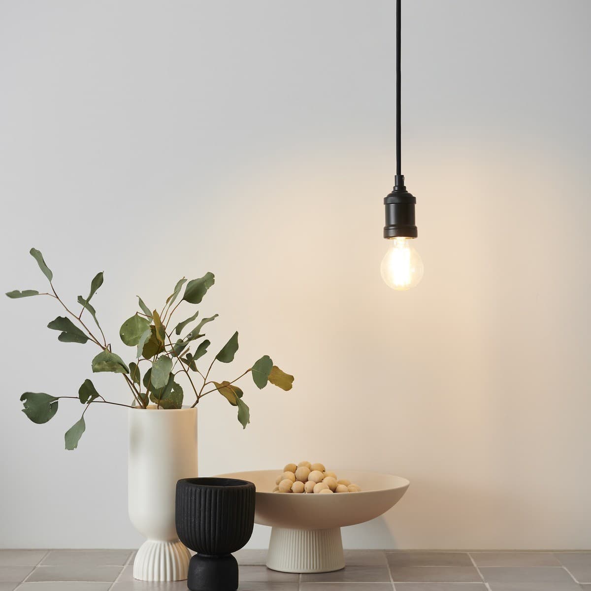 GE 10W Heritage Dimmable LED GLS ES Globe in Warm White-img-2