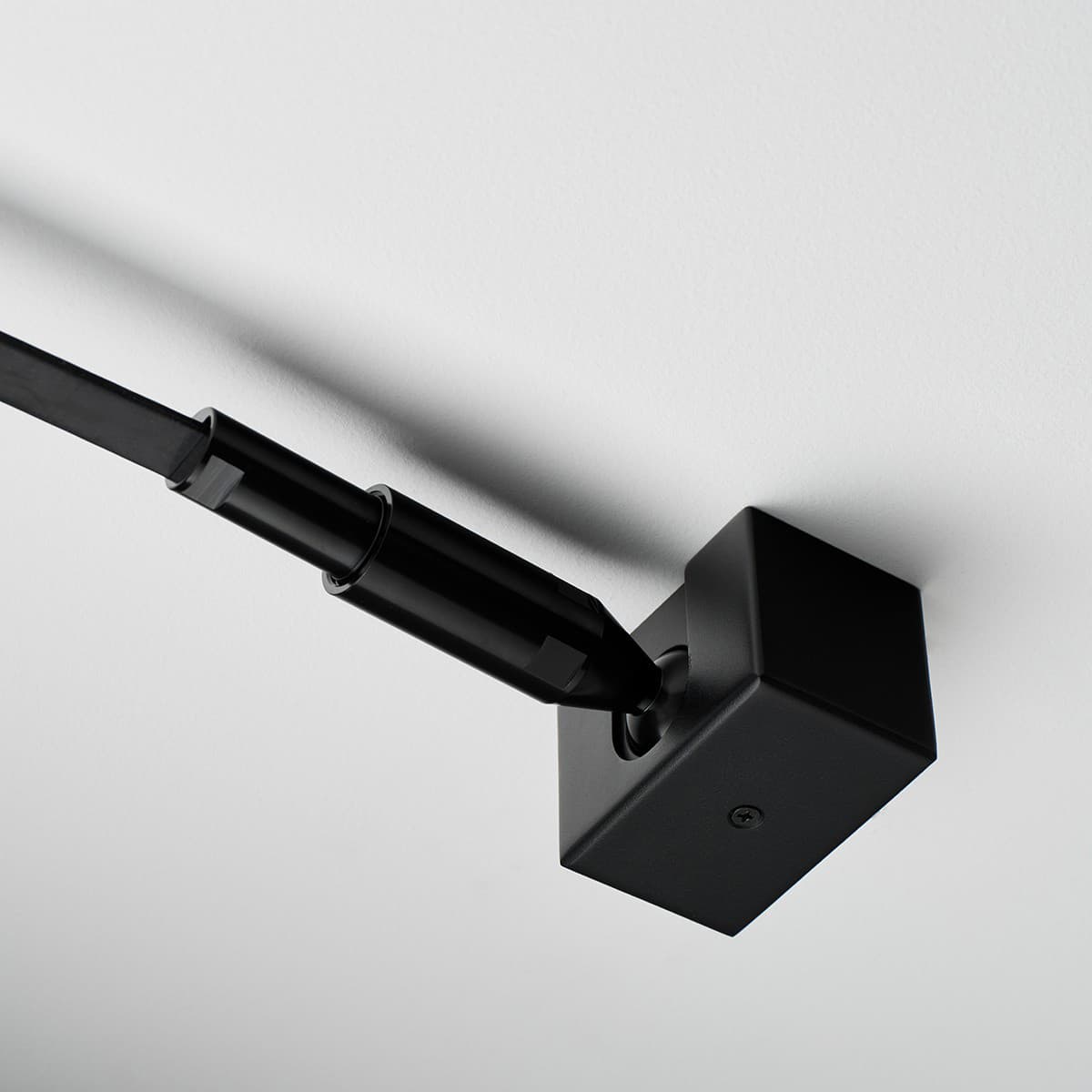 Skywire Ceiling Mount Bracket in Black, 2 Pack-img-2