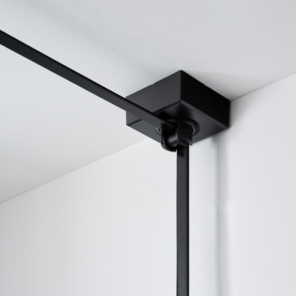Skywire Tilt Bracket in Black-img-2