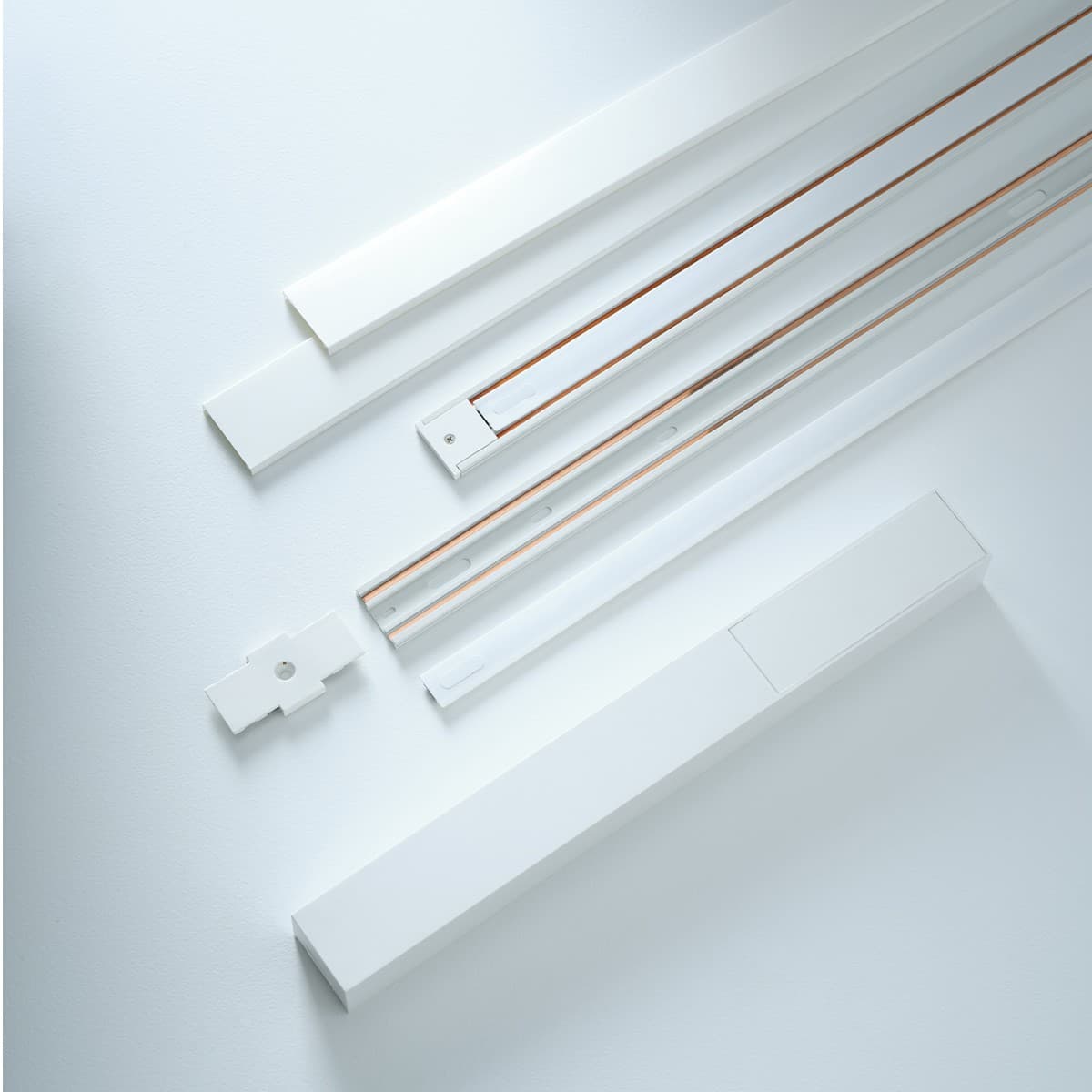 MFL Rail 48V 2 Metre Slimline Track Kit in White with 60W Driver-img-2