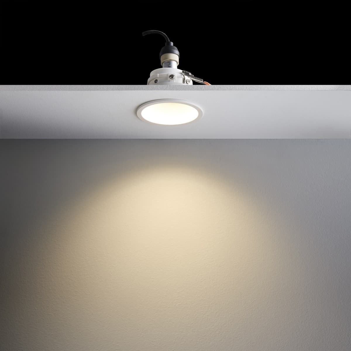 Blaze GU10 Recessed Gimble 88mm Cut Out Downlight in White-img-6