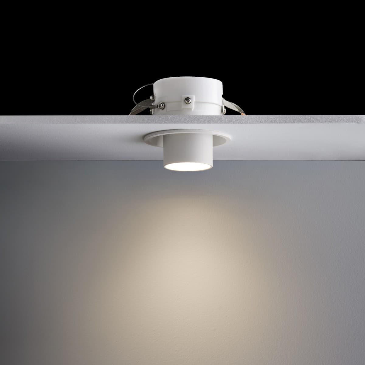 Luton GU10 Recessed Gimble 93mm Cut Out Downlight in White-img-4