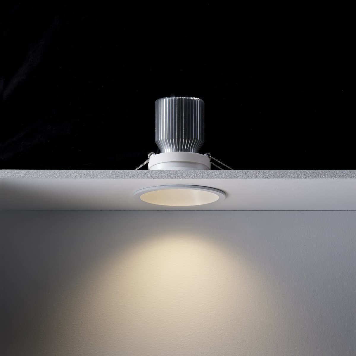 Custom 100mm LED Recessed Tri Colour 10W  90mm Cut Out Downlight  in White