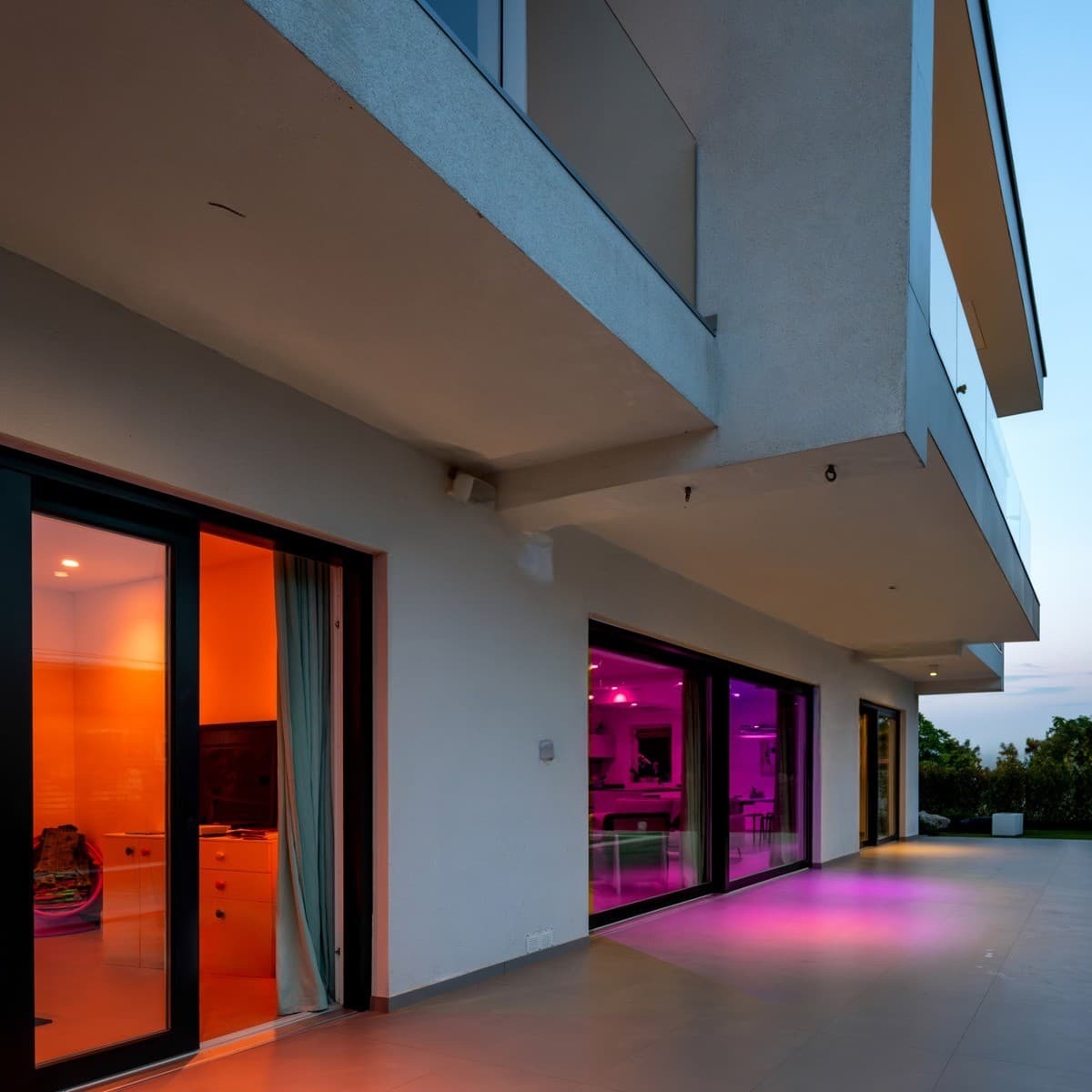 LIFX SuperColour 12.2W Recessed Dimmable 90mm Cut Out Smart Downlight with RGB + Full White Spectrum-img-2