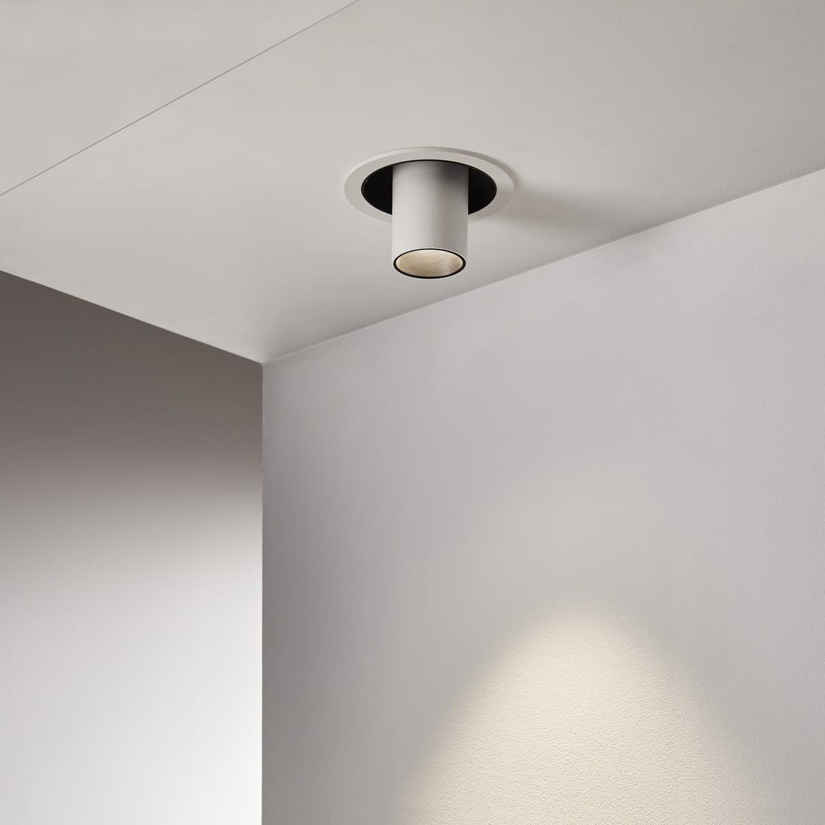 MFL Titan LED Recessed Adjustable 120mm Cut Out Downlight in White