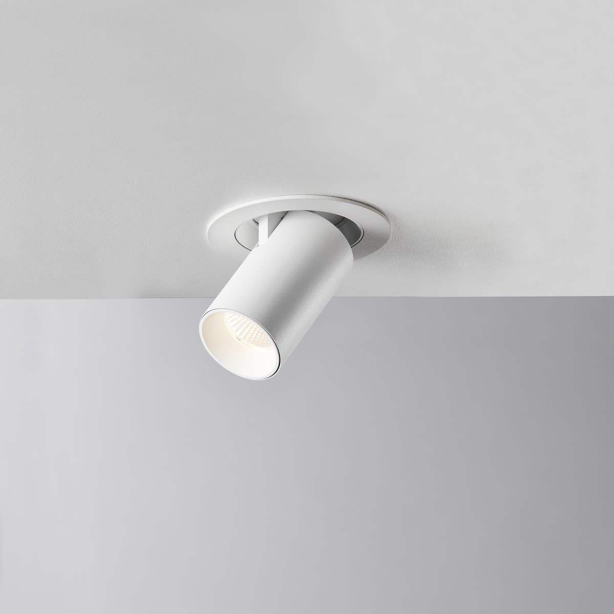 MFL Click LED COB Warm White 92mm Cut Out Spotlight in White-img-5