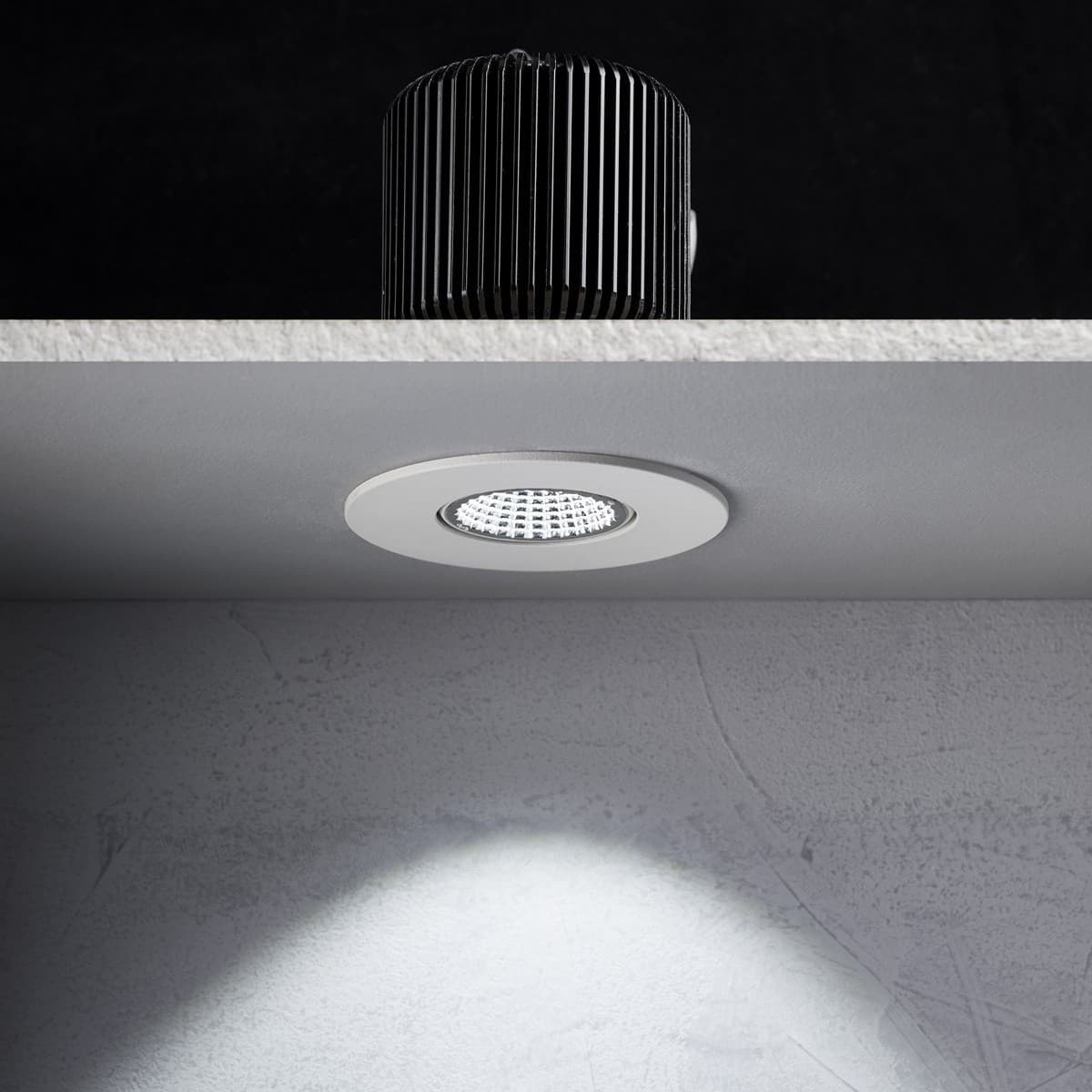 MFL Accent Gimble LED Recessed Cool White 82mm Cut Out Downlight in White-img-2