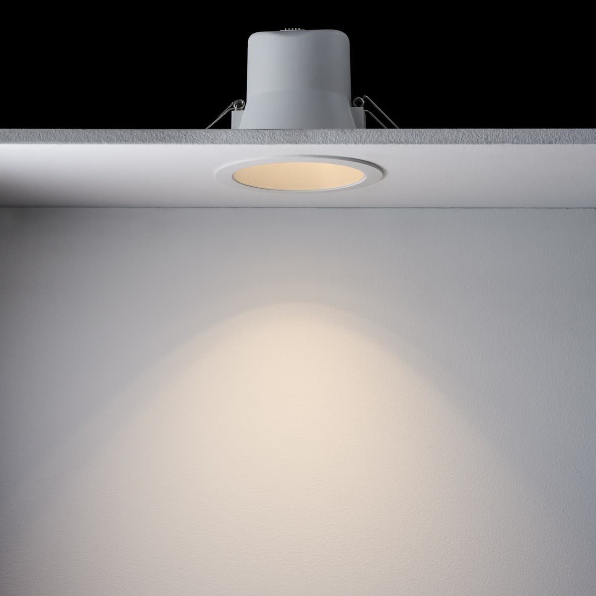Flare LED Recessed Tri Colour Cut Out 90mm Downlight in White-img-7