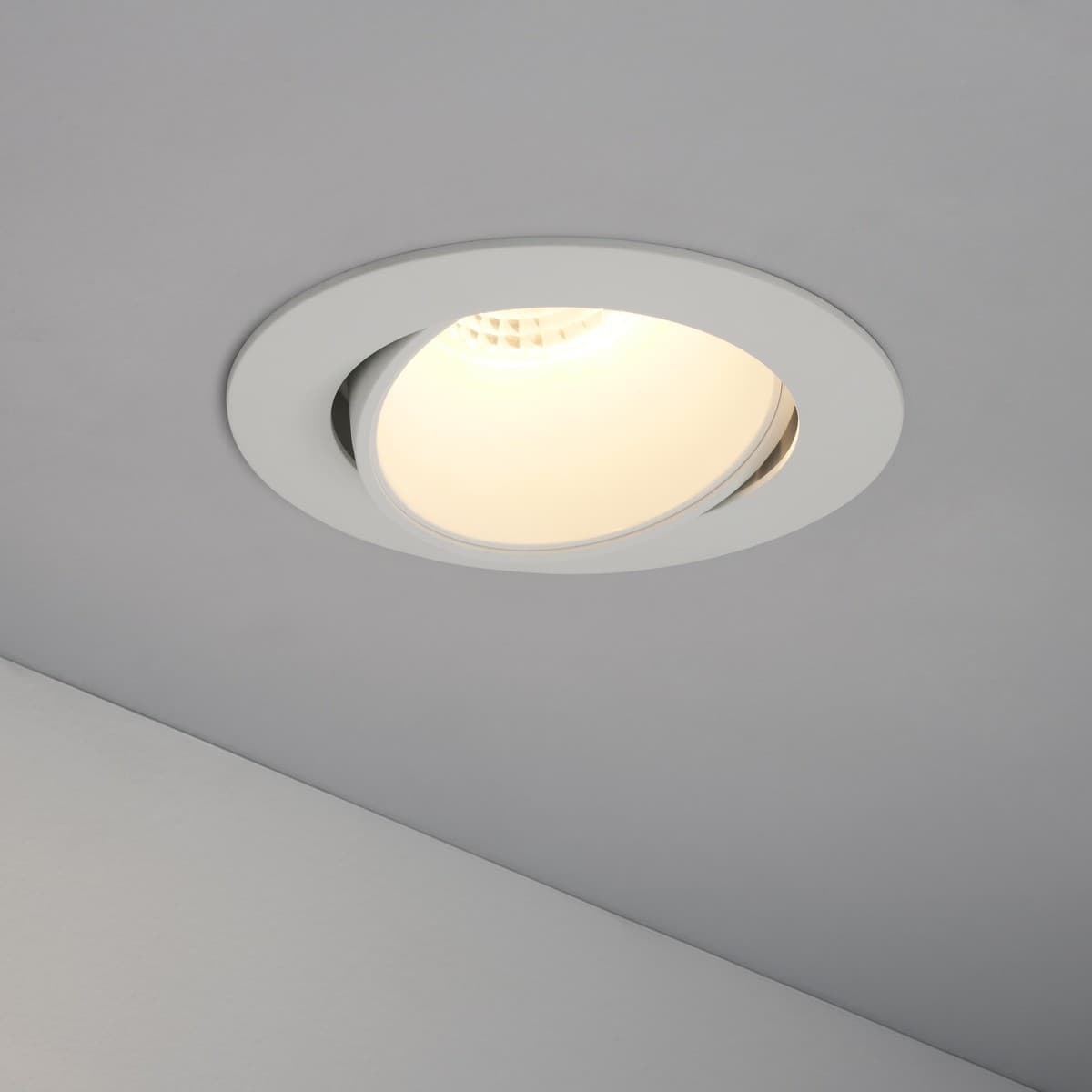 Flare LED Recessed Gimble Tri Colour Cut Out 90mm Downlight in White-img-10