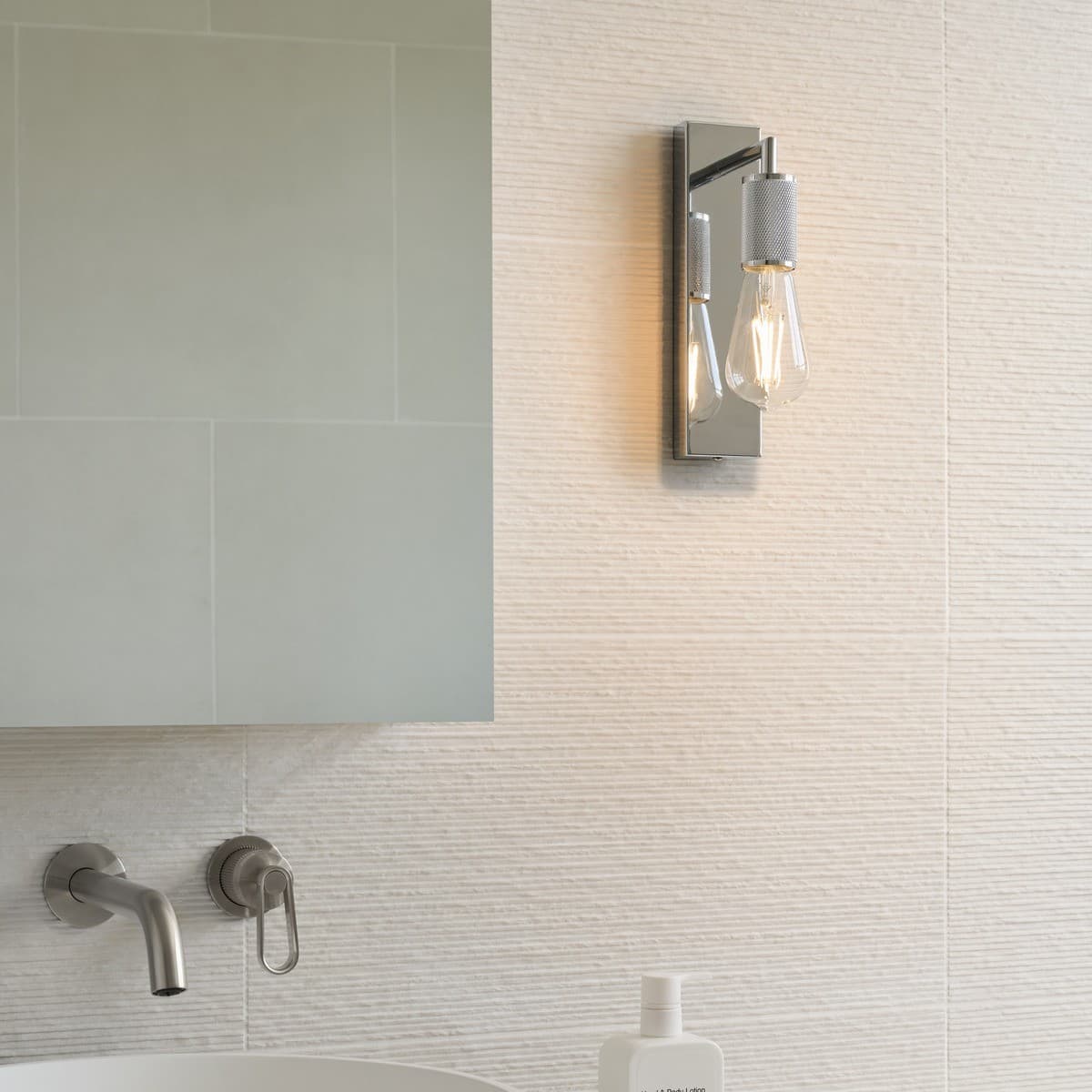 Cattrall 1 Light Wall Bracket in Chrome-img-2