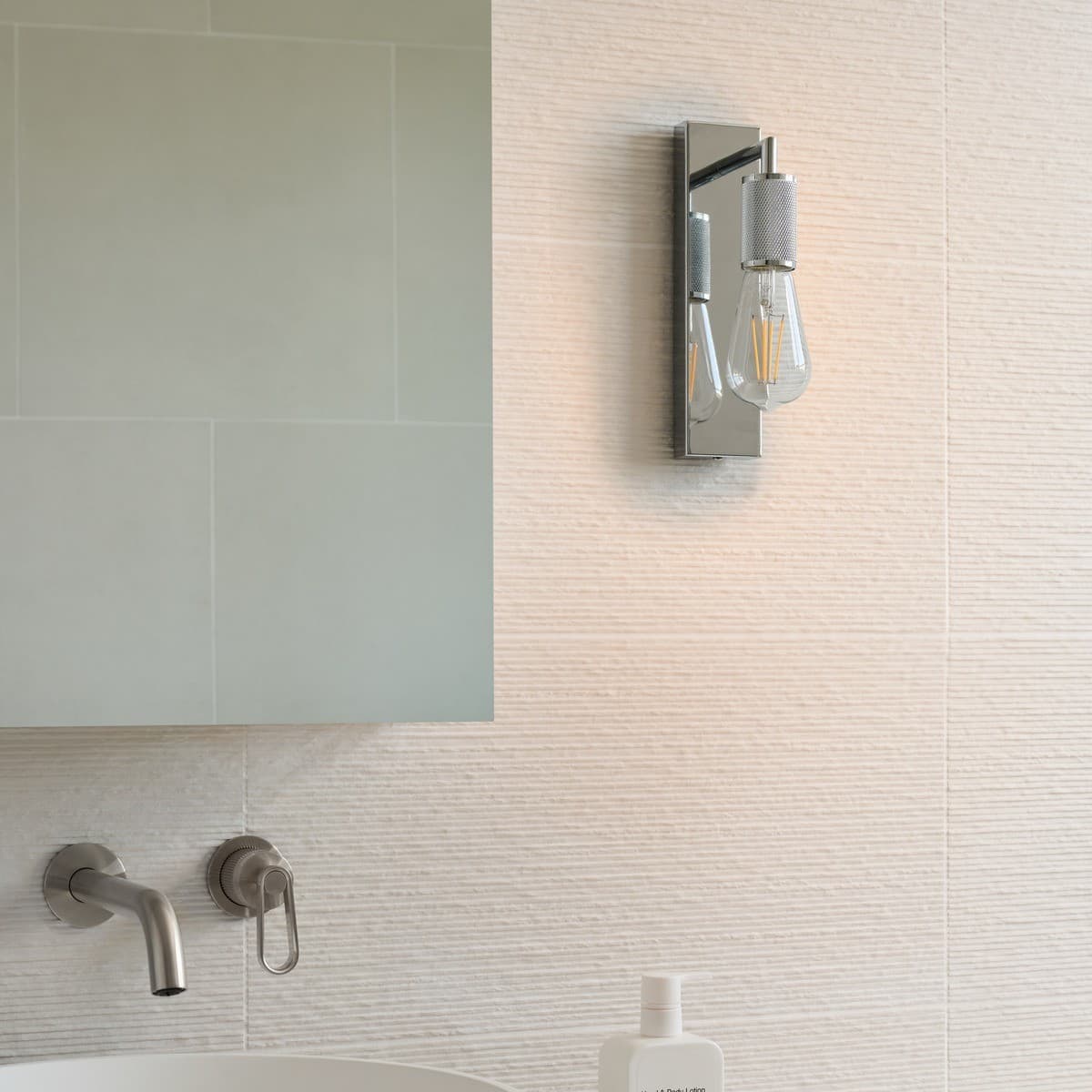 Cattrall 1 Light Wall Bracket in Chrome-img-3