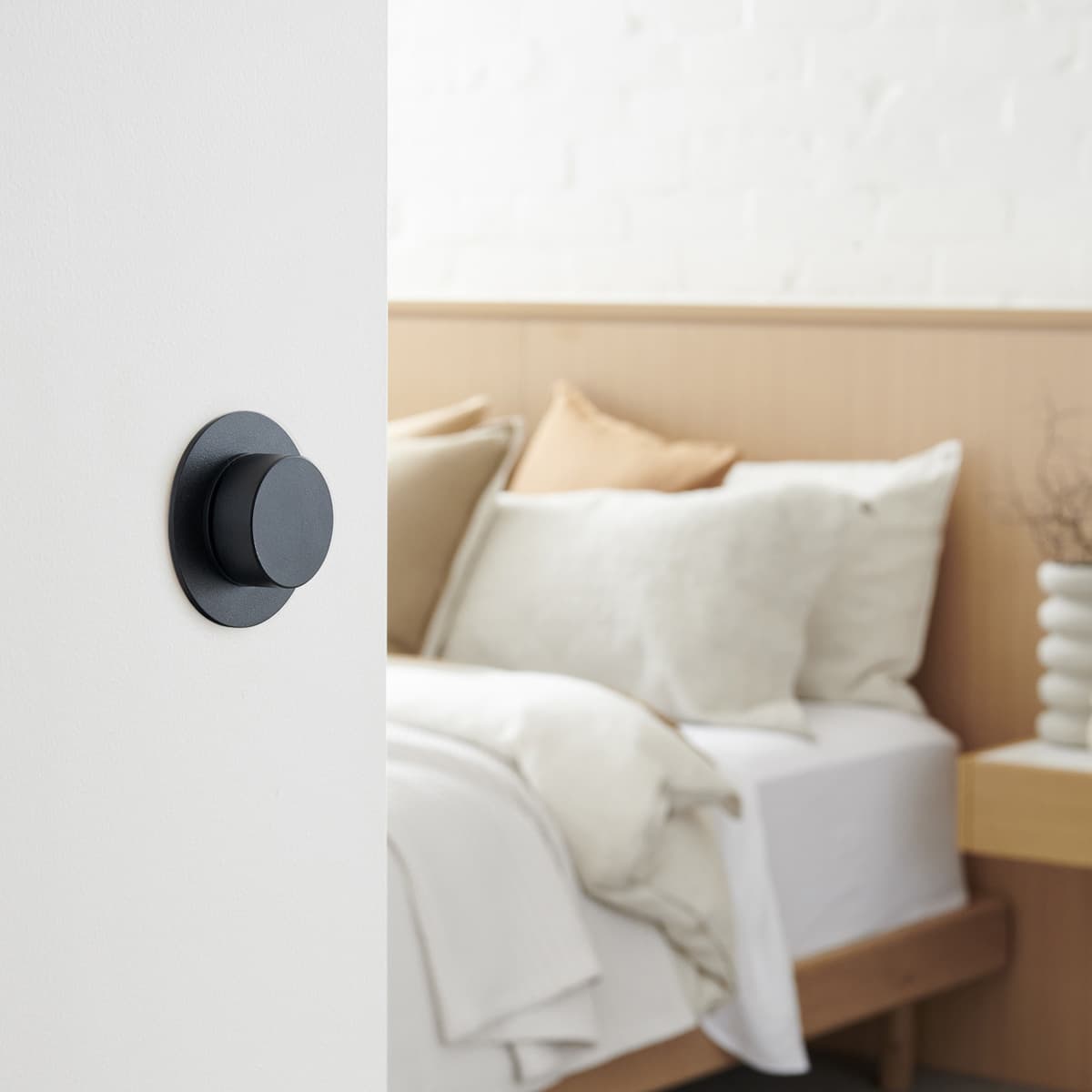 MFL Artisan Recessed IP44 Dimmer Switch in Black-img-4
