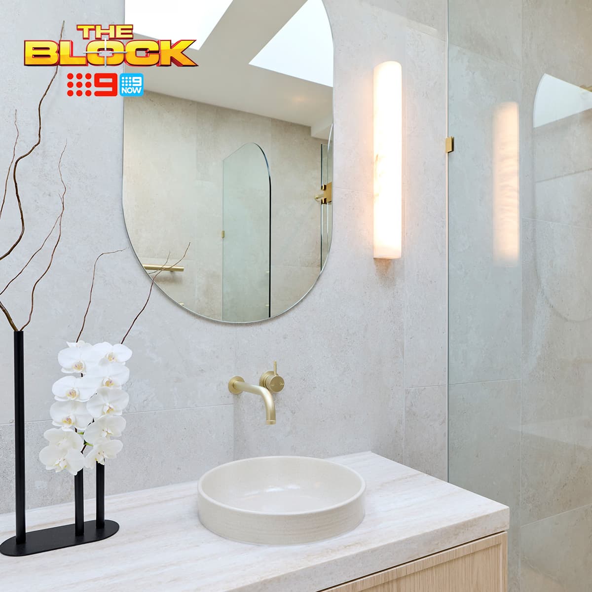 Made By Mayfair Times 600mm LED Colour Shifting Linear Wall Sconce in Spanish Alabaster-img-5