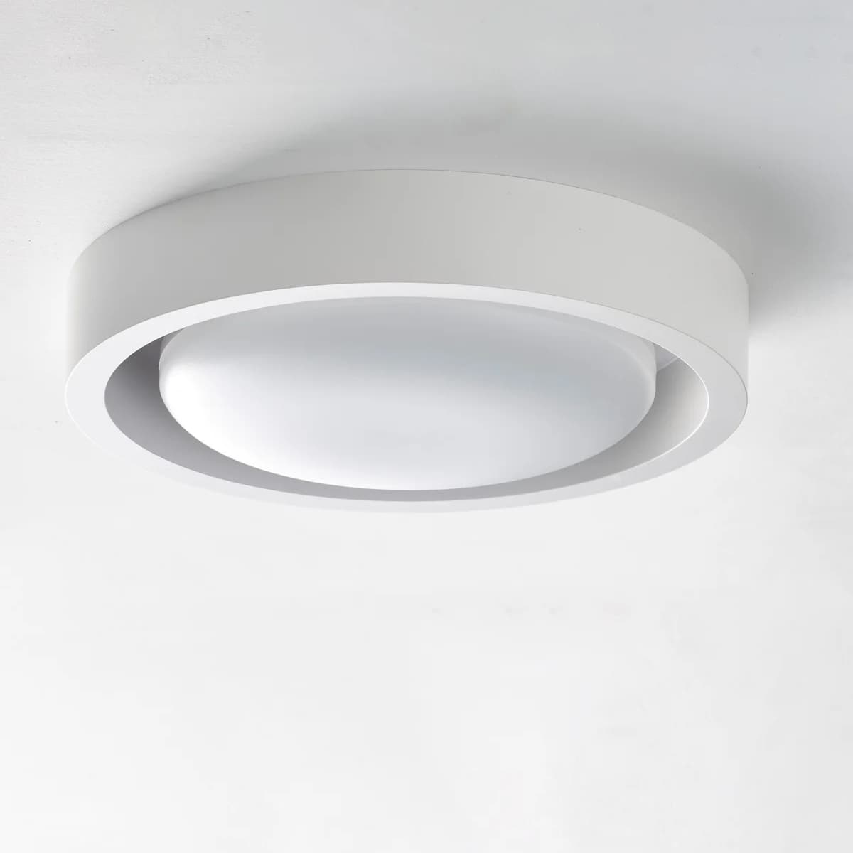 Uno Exhaust Fan and Light with 240mm Dia Cut Out in White-img-6