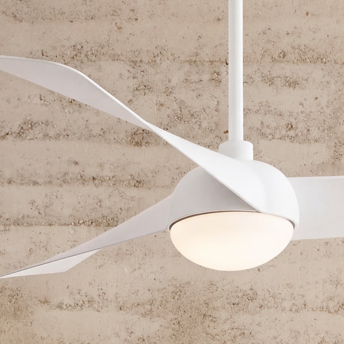 Osprey 132cm DC Fan with Light in White-img-5