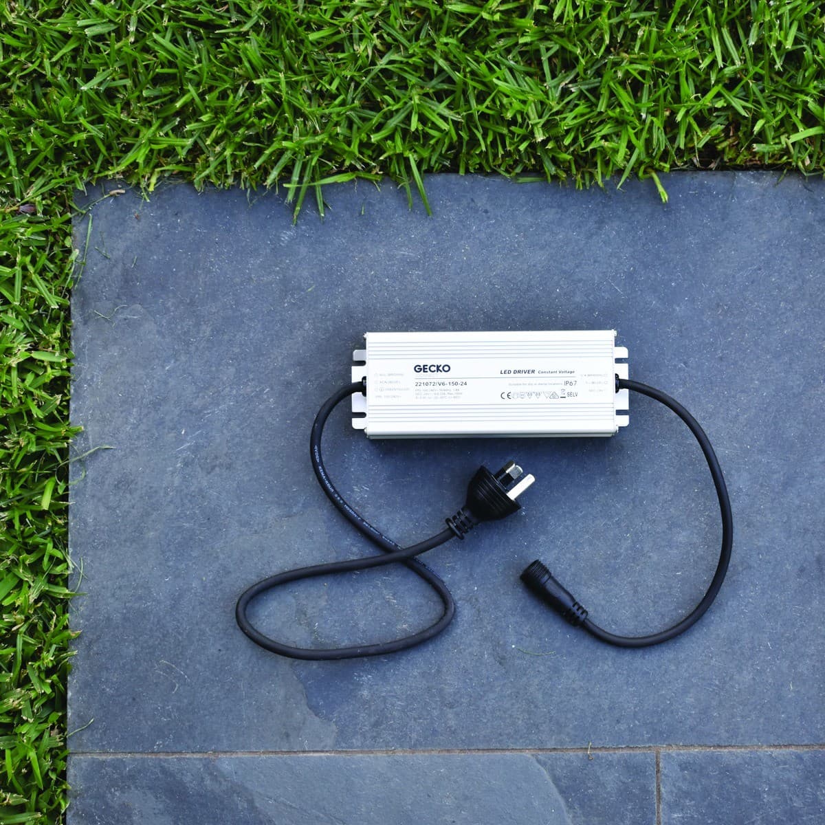 Lucci Connect Gecko 24V 75VA IP67 Transformer-img-2
