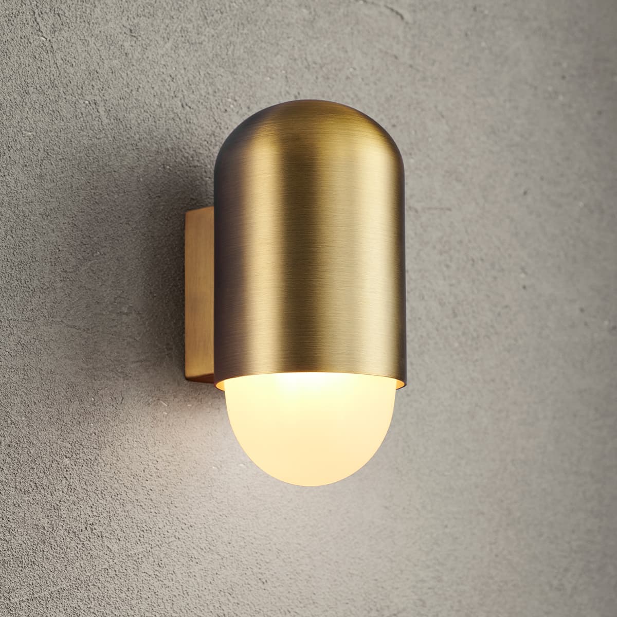 Pebble 1 Light Wall Bracket in Antique Brass-img-2