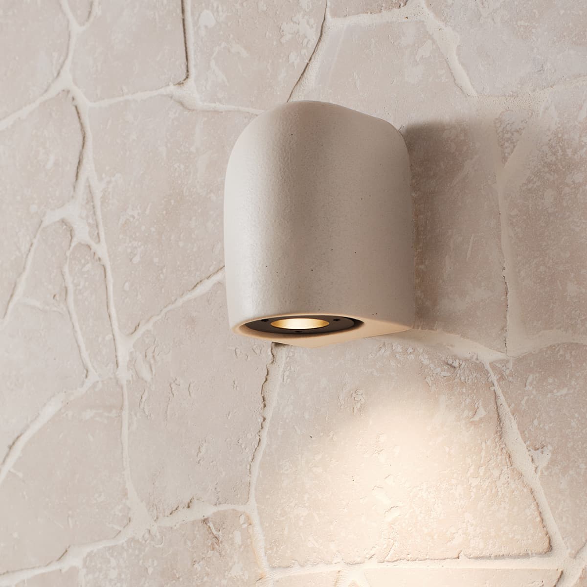 Flinders Sculpt Exterior Wall Bracket in White-img-2