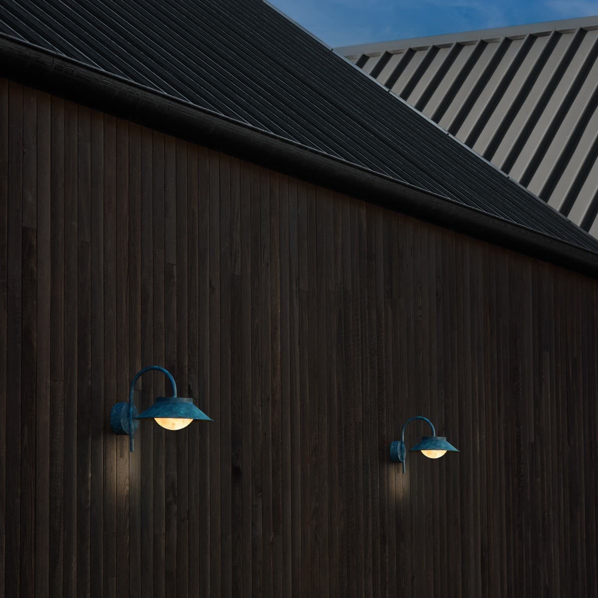 Made By Mayfair Seaside St Kilda Exterior Wall Bracket in Verdigris with Spanish Alabaster Shade-img-2