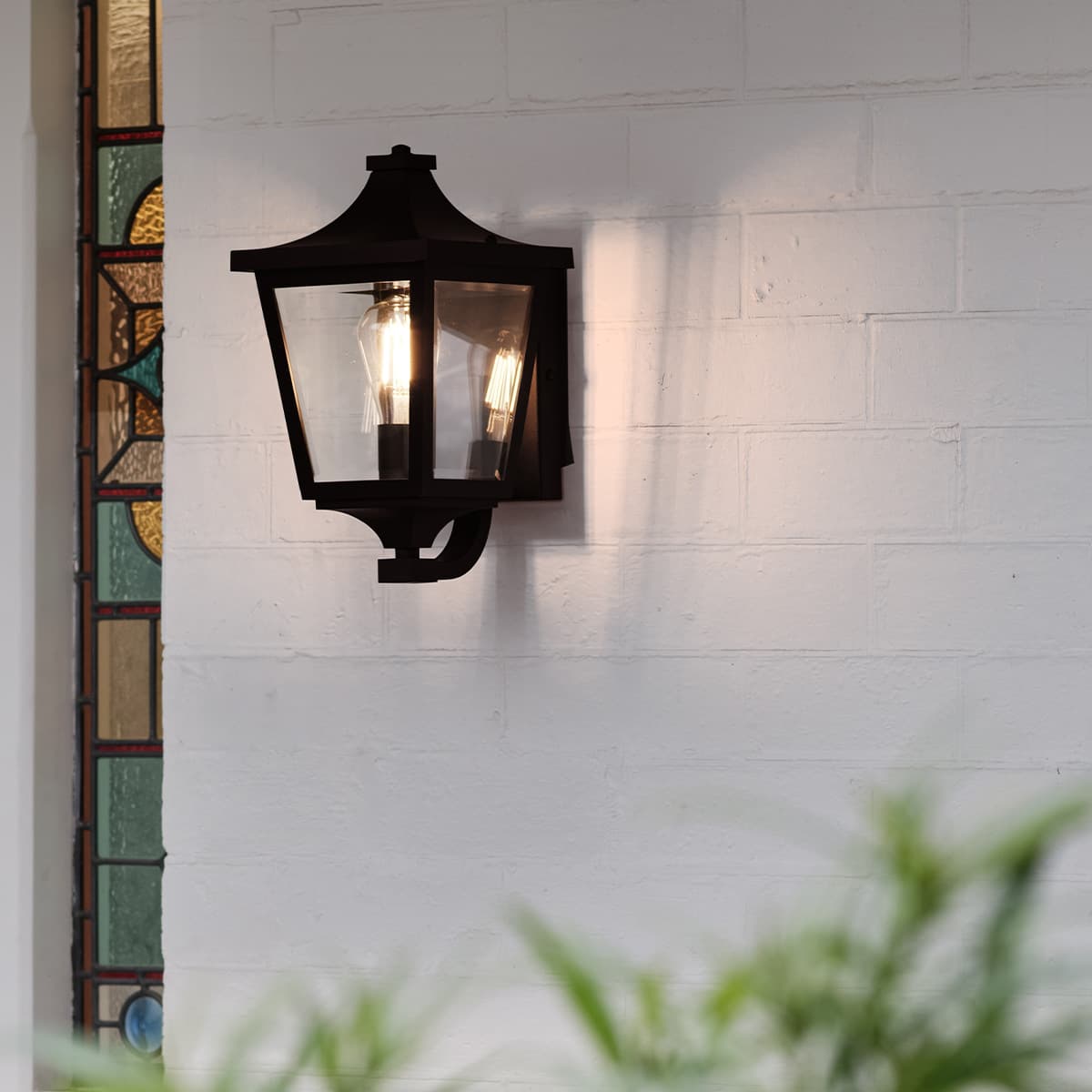 Leon 1 Light Small Exterior Wall Lantern in Black-img-2