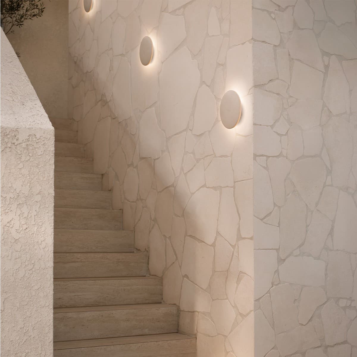 Flinders Disc LED Wall Bracket in White-img-4
