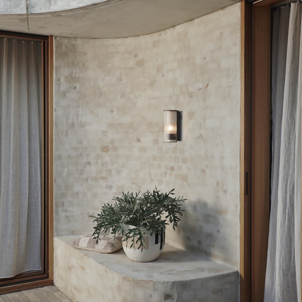 Made By Mayfair Seaside Kimberly 1 Light Wall Sconce in Aged Bronze