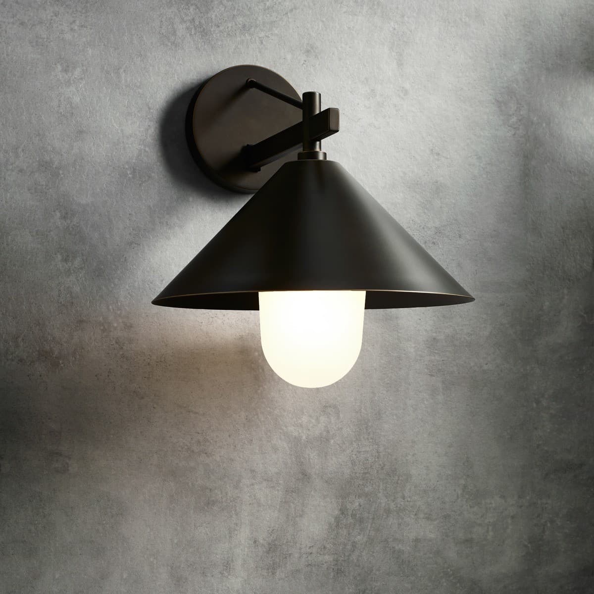 Yamba 1 Light Wall Bracket in Bronze with Frosted Glass Diffuser