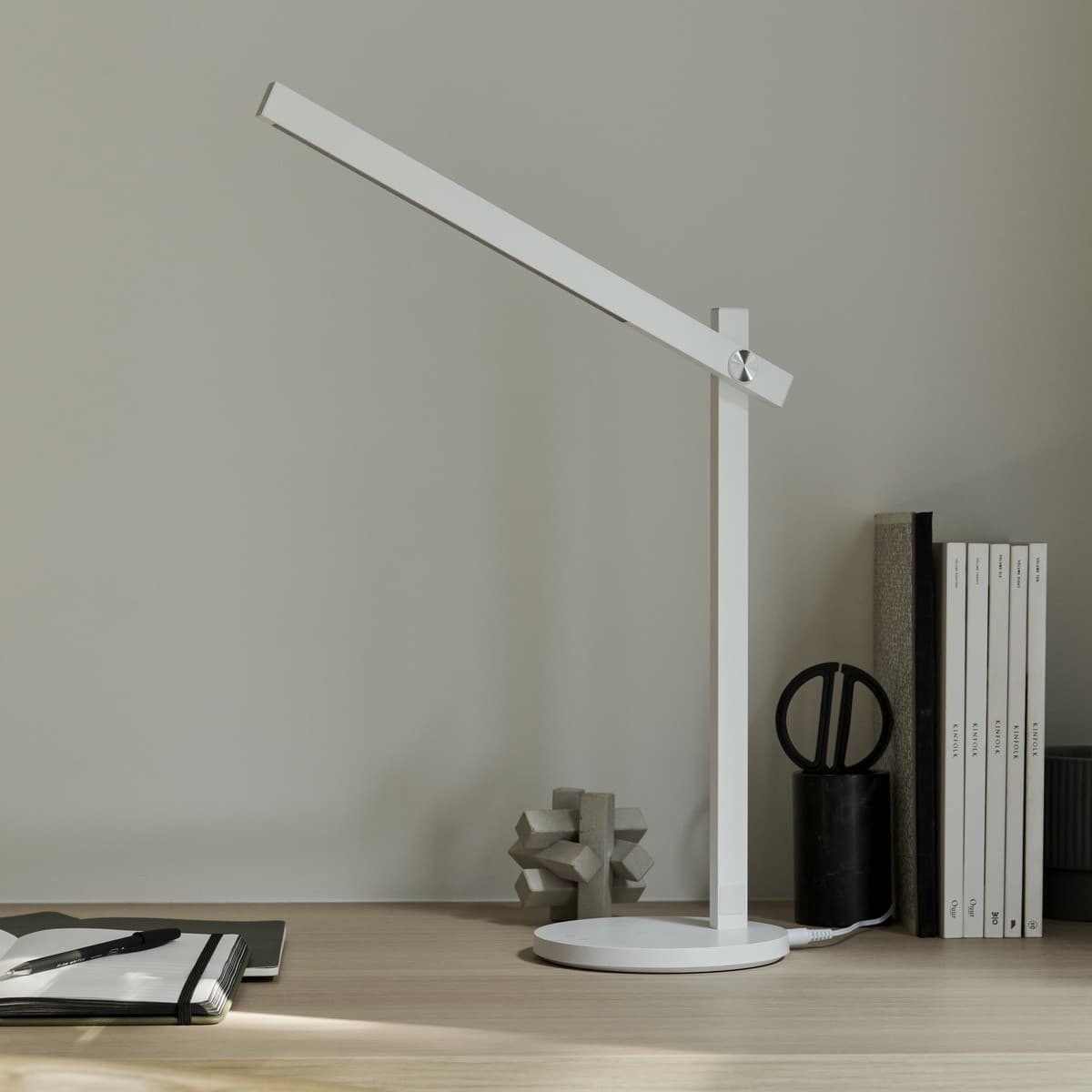 LEDlux Ikon LED 5.5W Dimmable Colour Change Table Lamp With Wireless Phone Charger In White-img-4