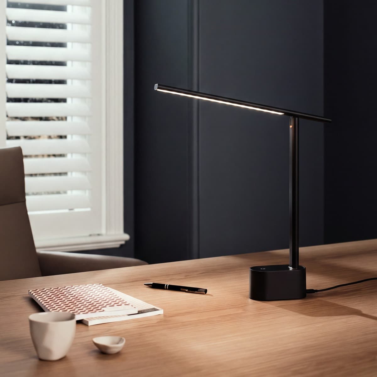 Aston LED Touch Table Lamp in Black-img-3