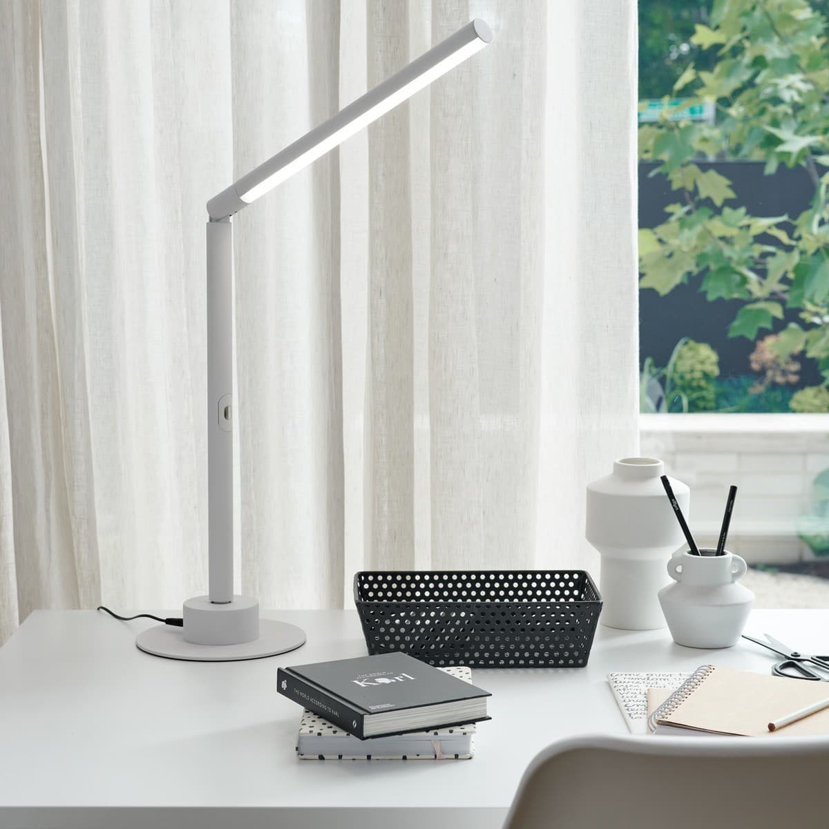 Lucci Connect Beam LED Smart Table Lamp in White-img-3