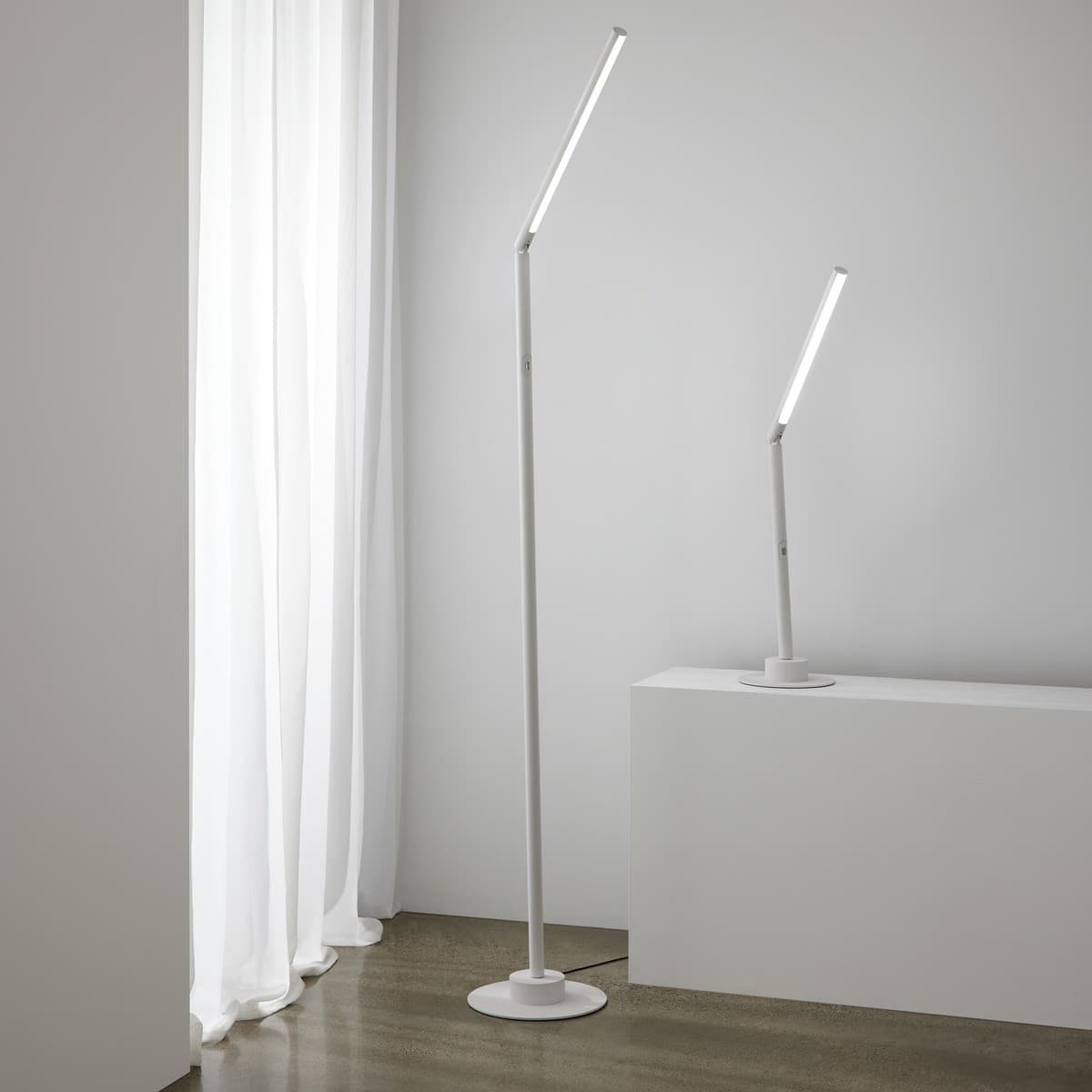Lucci Connect Beam LED Smart Table Lamp in White-img-7