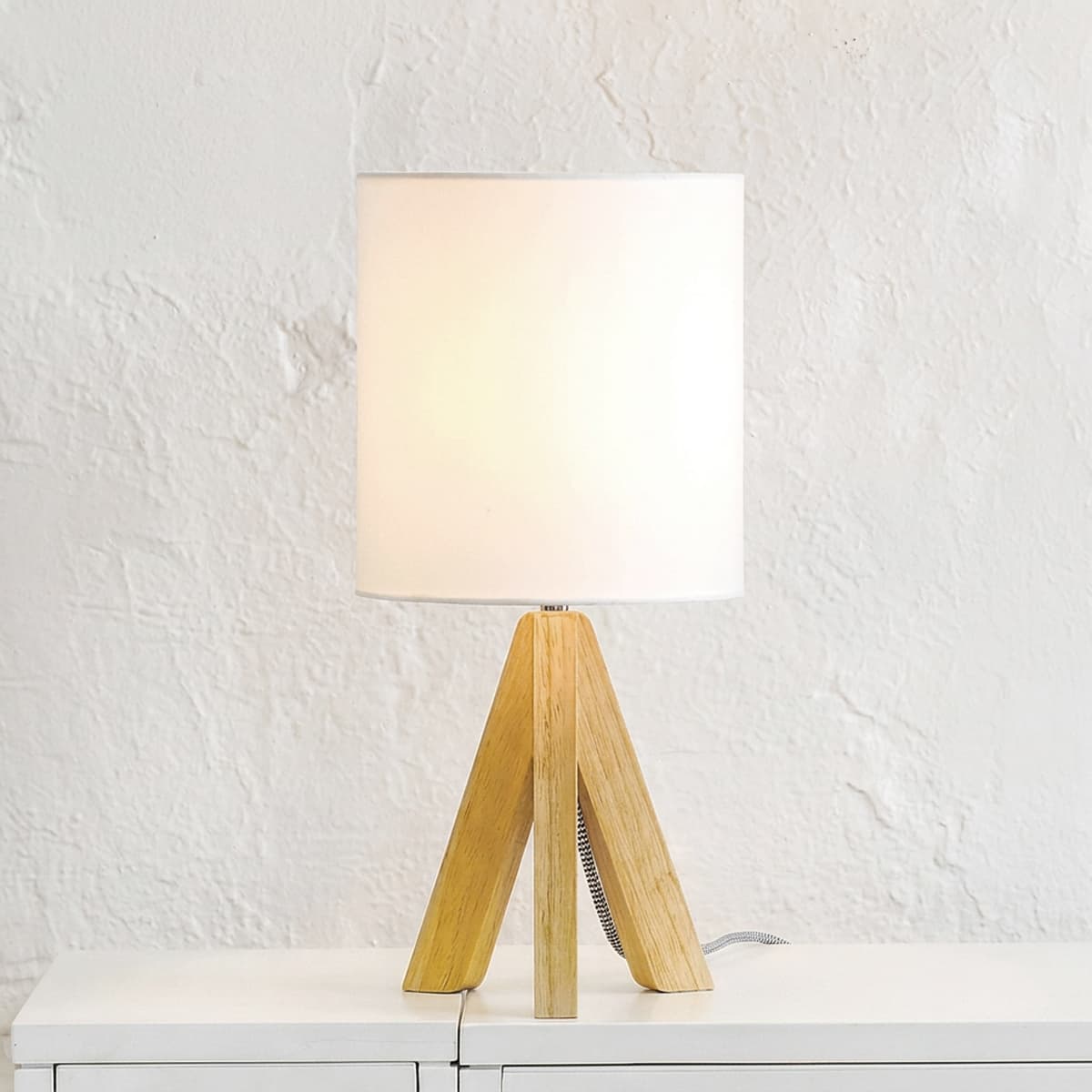 Oslo 1 Light Table Lamp in Oak/White-img-2