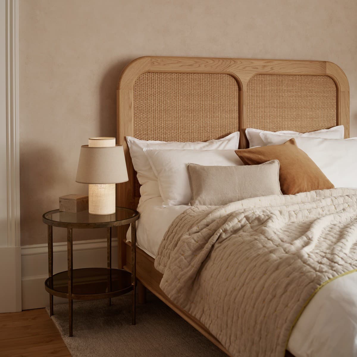 Calido 1 Light Table Lamp in Crudo Linen-img-2