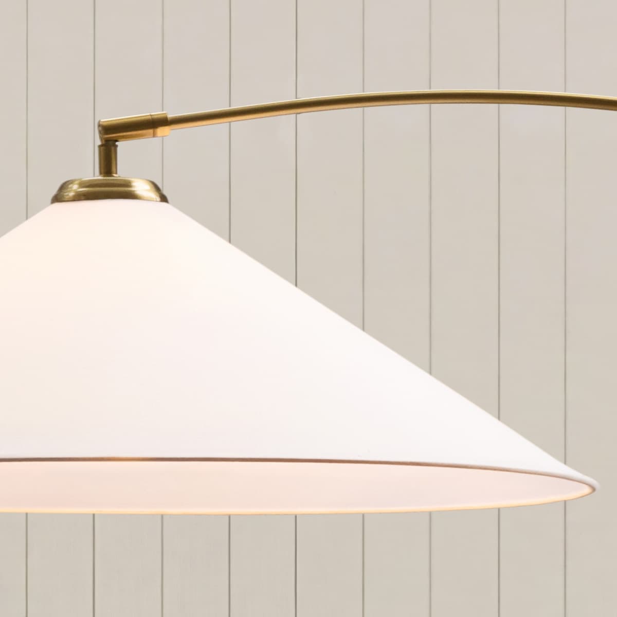 Valerie Floor Lamp in Aged Brass with Travertine and White Linen-img-3