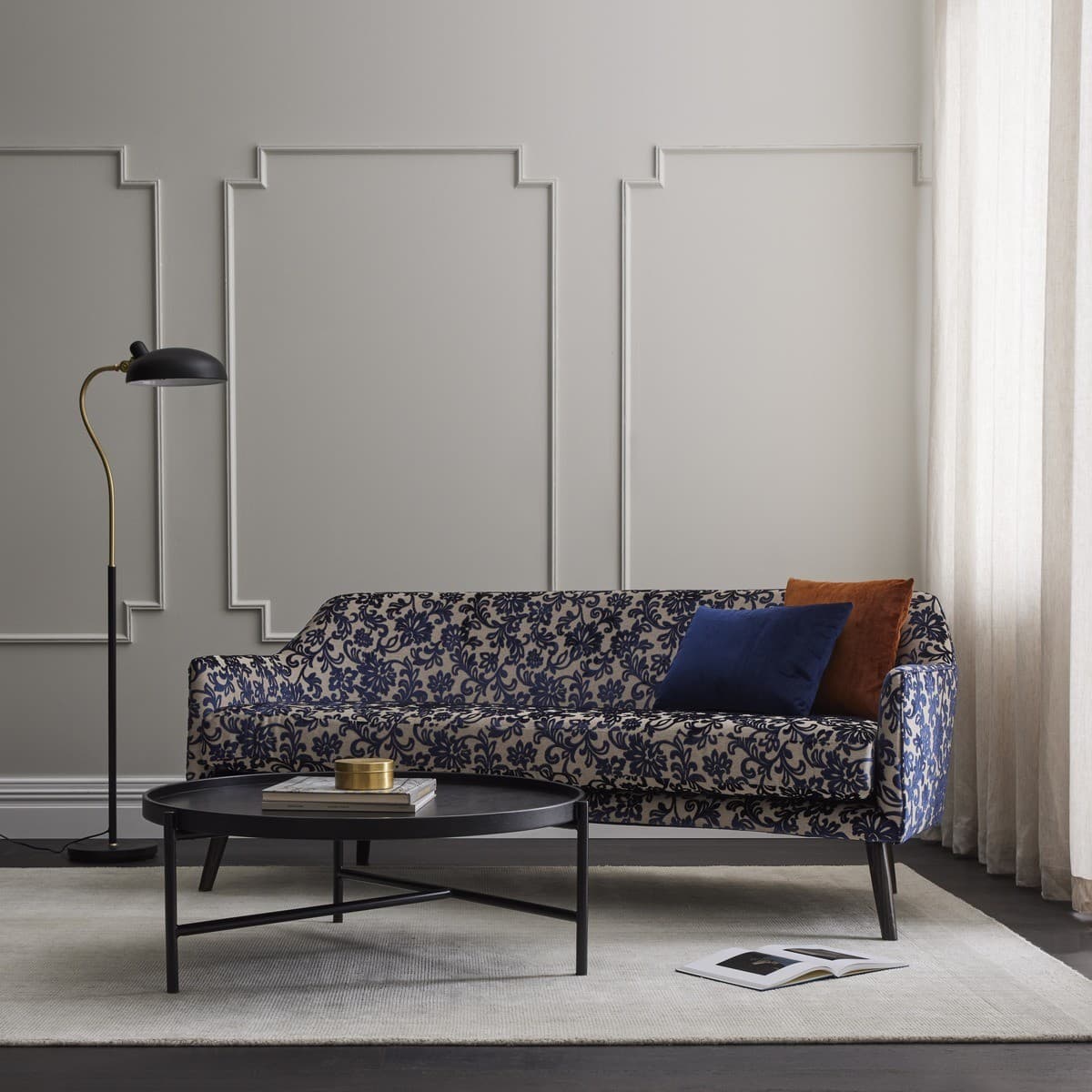 Yorke 1 Light Floor Lamp in Black/Brass-img-2