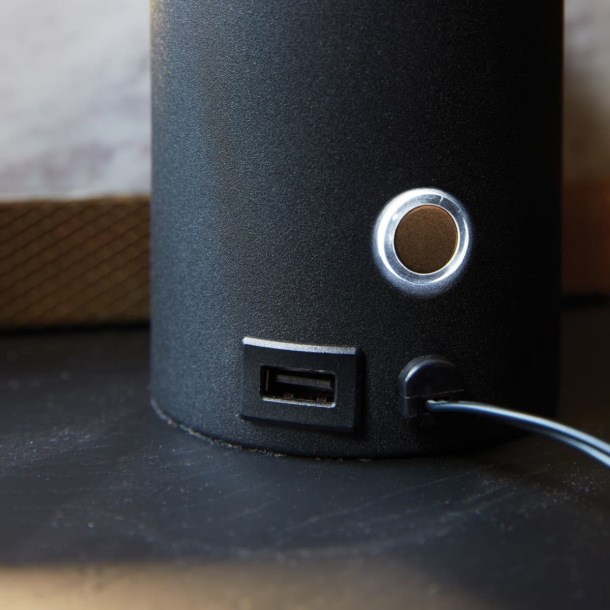Smith LED Table Lamp with USB Port in Black-img-5