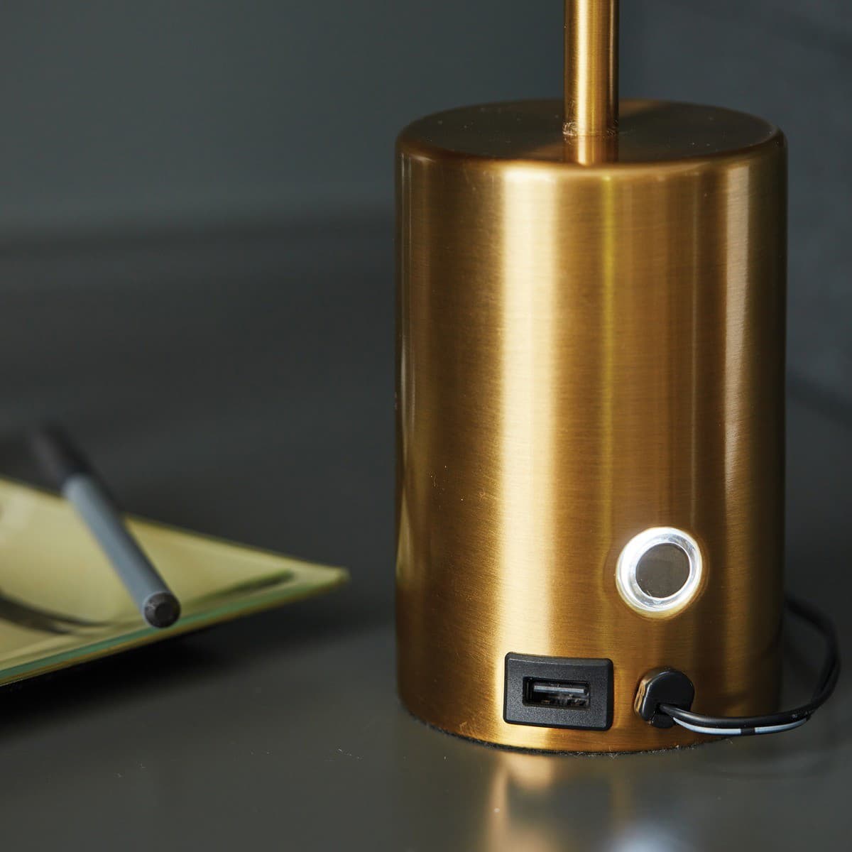 Smith LED Table Lamp with USB Port in Aged Bronze-img-3