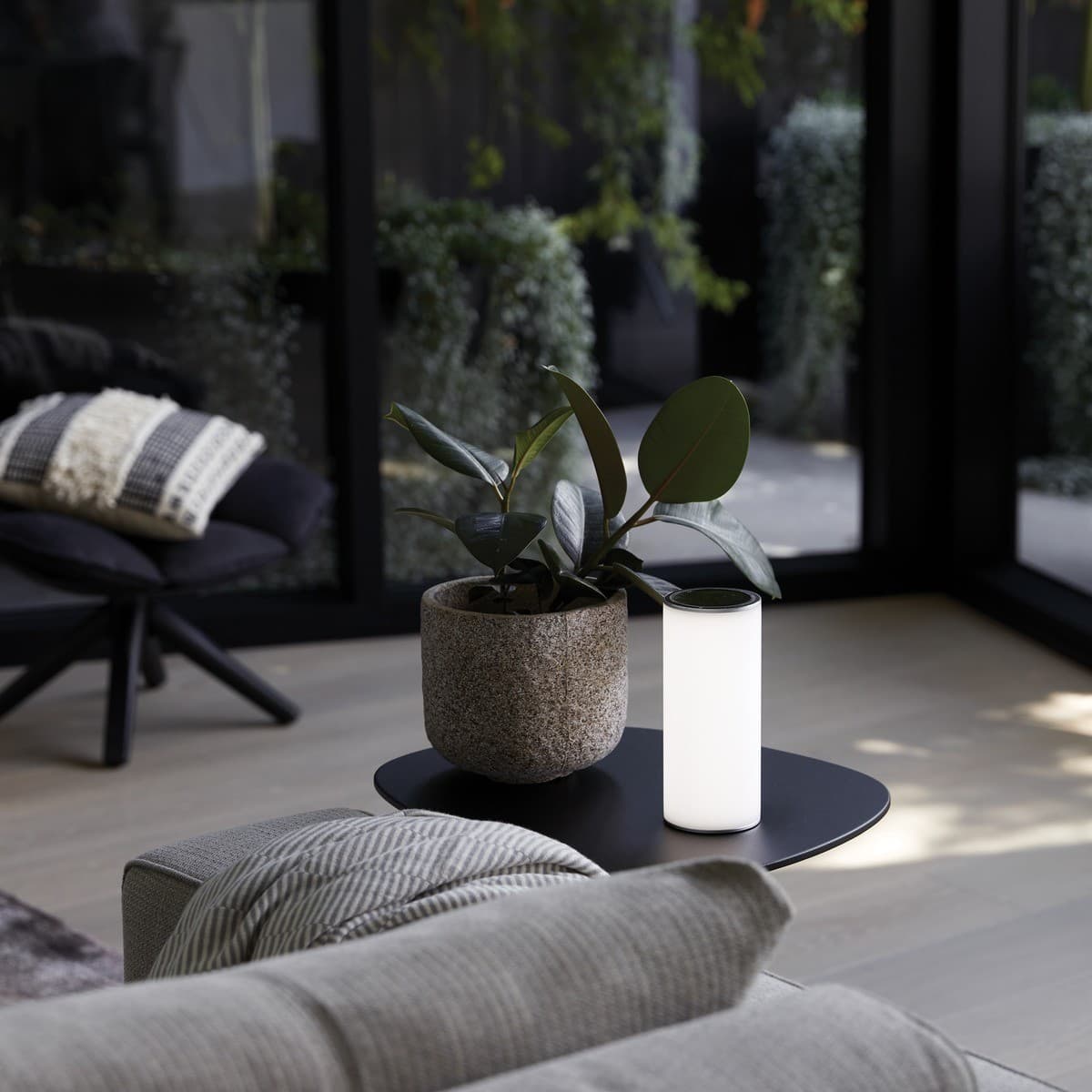 LEDlux Luna LED Colour Change Lamp-img-2