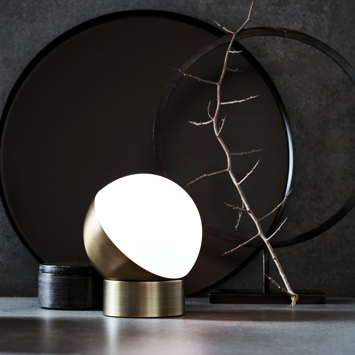 Mikoh 1 Light Touch Table Lamp in Antique Brass-img-2