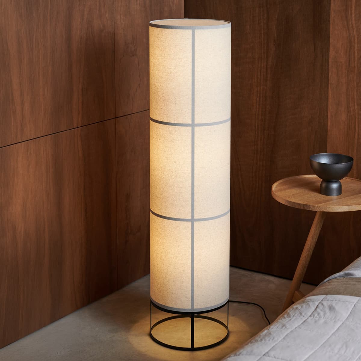 Hana 3 Light Floor Lamp in Black with Natural Linen Shade